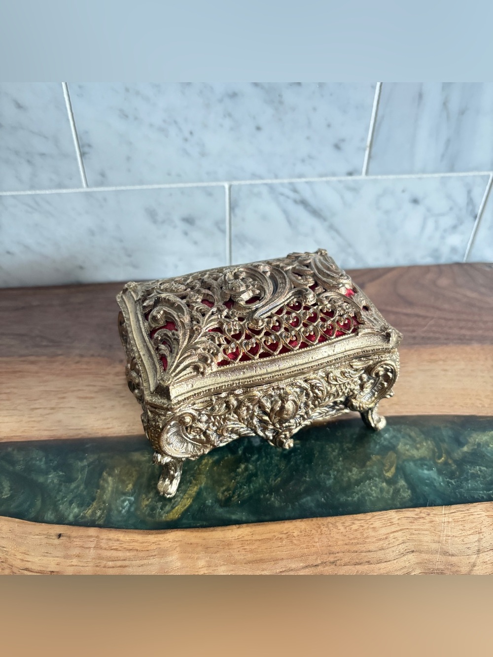 Vintage Art Nouveau Style Gold Metal Filigree Jewelry Box Casket, Felt Lining